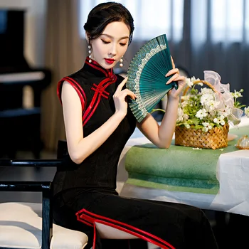 Negabaritinių 3XL Cheongsam Moterų Temperamentas Suknelė be Rankovių Kinijos Qipao Mandarinų Apykaklės Oficialią Šalies Suknelė Vintage Mygtuką